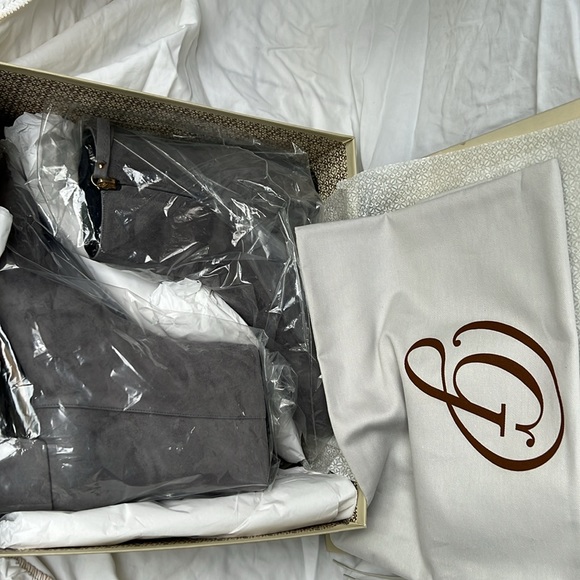 M.Gemi The Corsa Suede Booties (BRAND NEW) - Picture 8 of 8